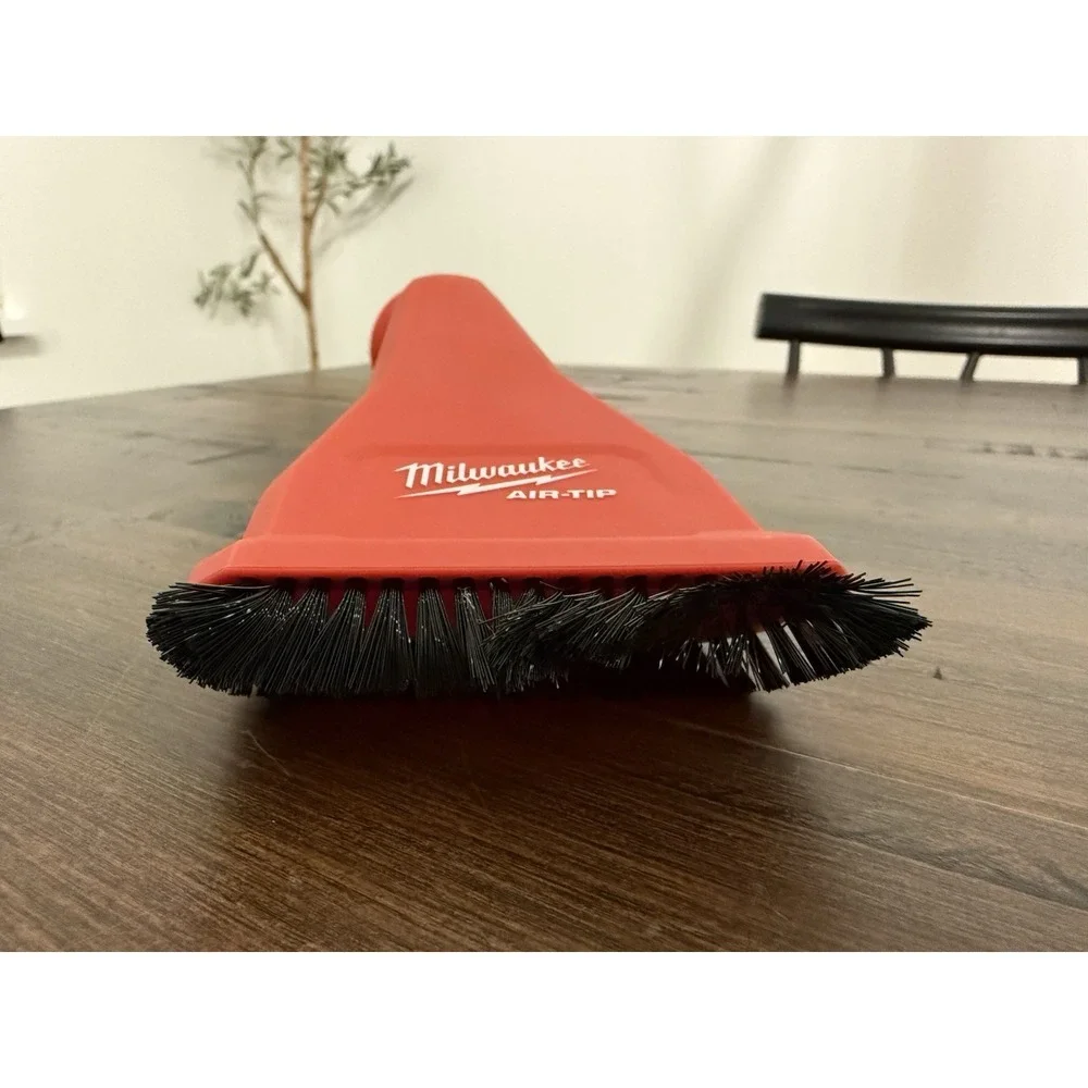 Milwaukee 49-90-2040 AIR-TIP Vacuum Claw Utility Nozzle w/ Brushes New! Read!